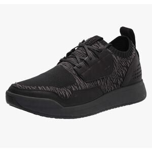 MOZO Womens City Runner Non Slip Sneaker Sz 5.5